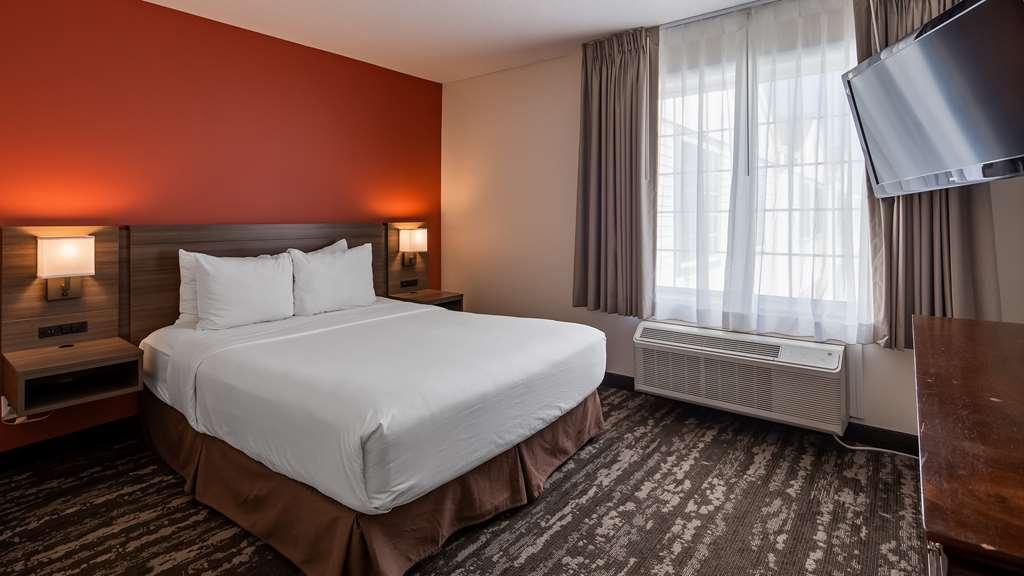 Charlevoix Inn & Suites Surestay Collection By Best Western Rum bild